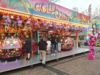 Pusher Kermis spel Huren