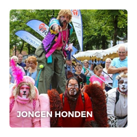 Mobiel Straattheater: Jonge Honden