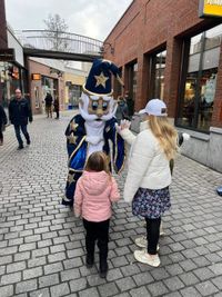 Merlijn de Tovernaar boeken of inhuren